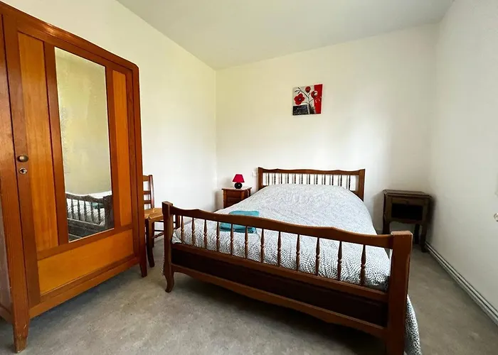 Maison De Famille A Soulier * غرامات